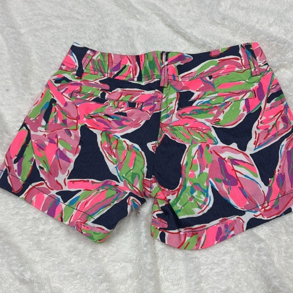 Lilly Pulitzer Callahan Shorts - Picture 4 of 8